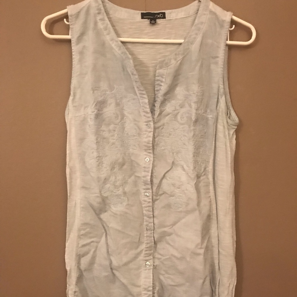 Blue Sleeveless top